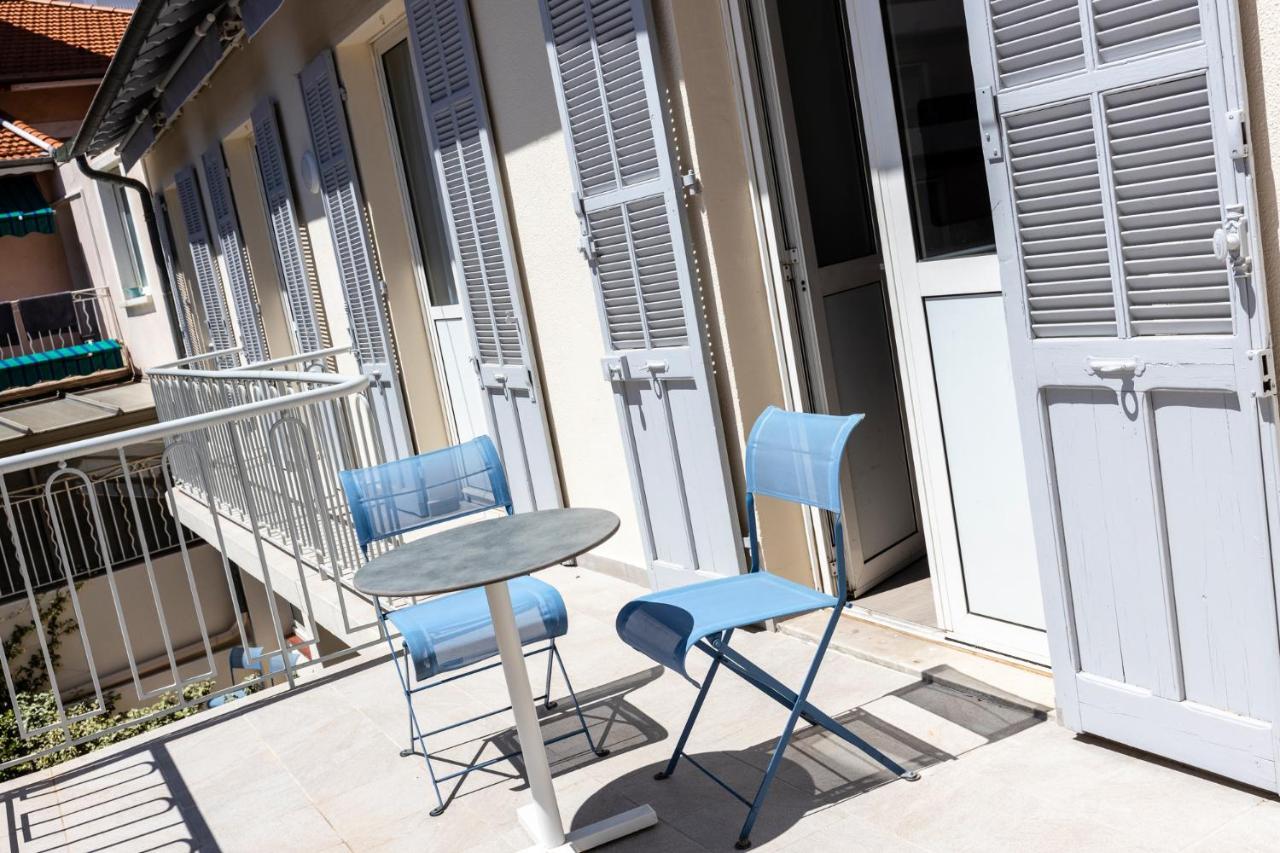Appartements French Riviera Confidential Centre Ville Juan Les Pins Proche Des Plages 外观 照片