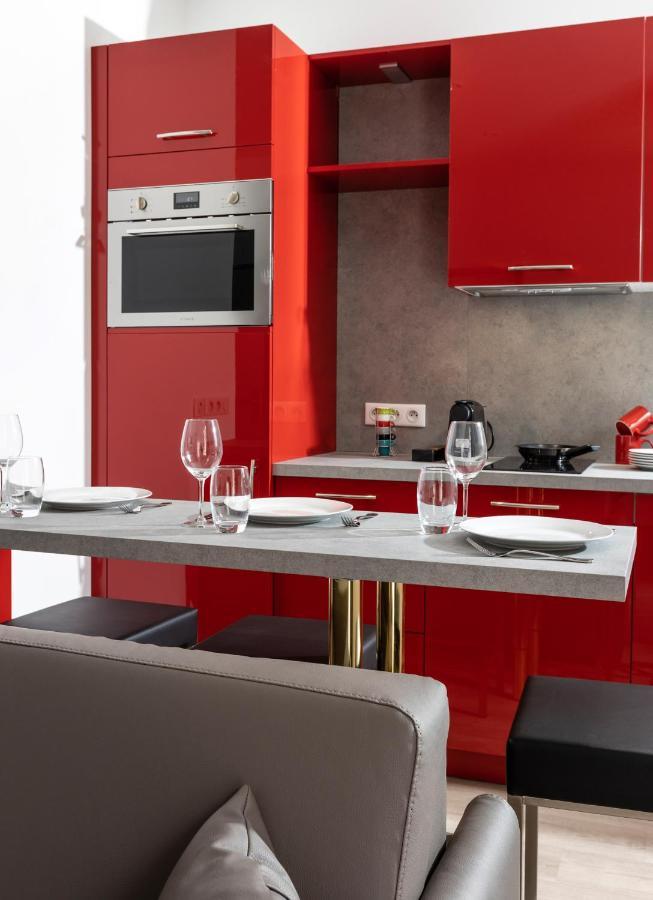 Appartements French Riviera Confidential Centre Ville Juan Les Pins Proche Des Plages 外观 照片