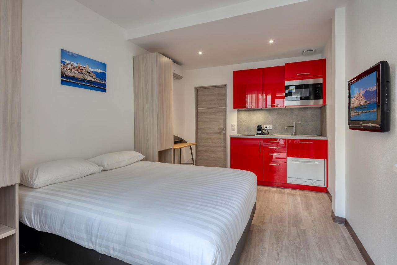 Appartements French Riviera Confidential Centre Ville Juan Les Pins Proche Des Plages 外观 照片